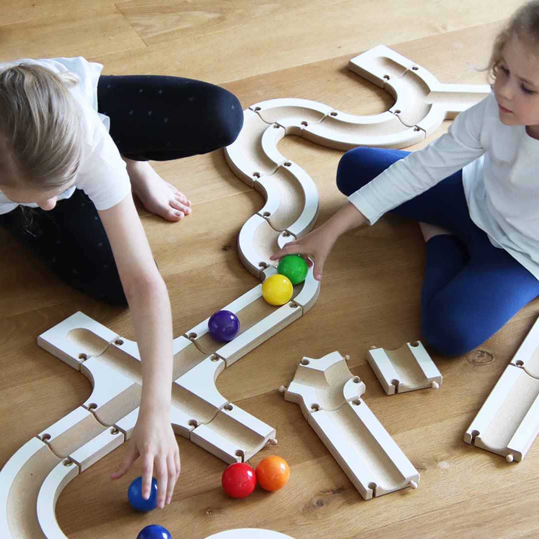 Kindergartenbedarf Spielzeug: Ideen & Auswahl für Kitas