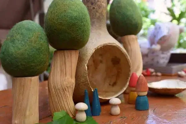 PAPOOSE TOYS: Handmade Filz- und Holzspielzeuge