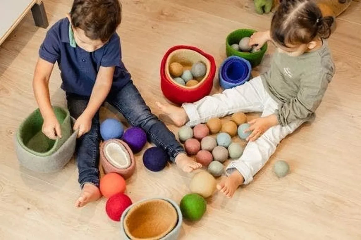 Filzspielzeuge von Papoose Toys