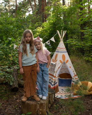 Tipi- und Matten-Set „Native Vibe“.