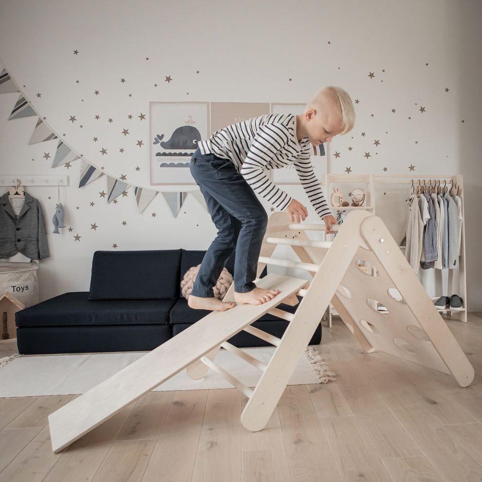 Montessori Kletterdreieck mit Rutsche und Rampe aus Holz