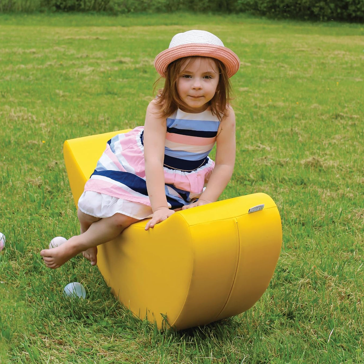IGLU Soft Play Banana – Schaukeltier & Rutsche für Kinder