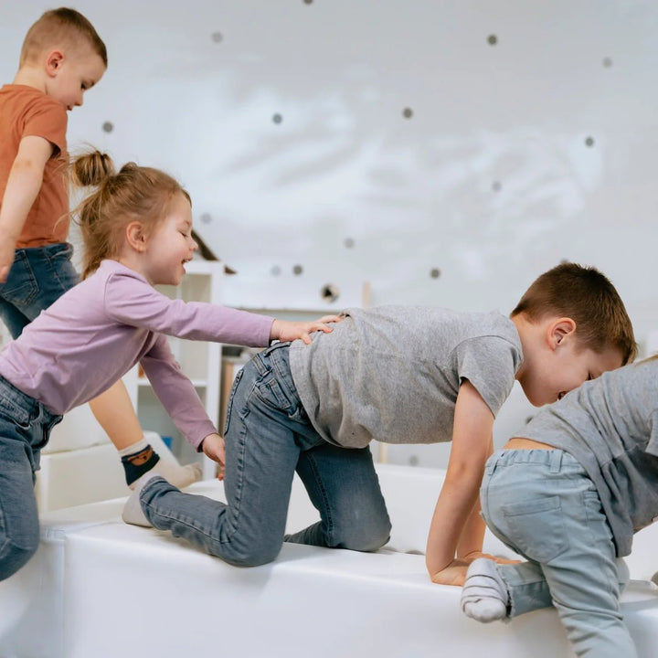 Softplay Bällebad für Kinder Indoor & Outdoor Weiß | IGLU