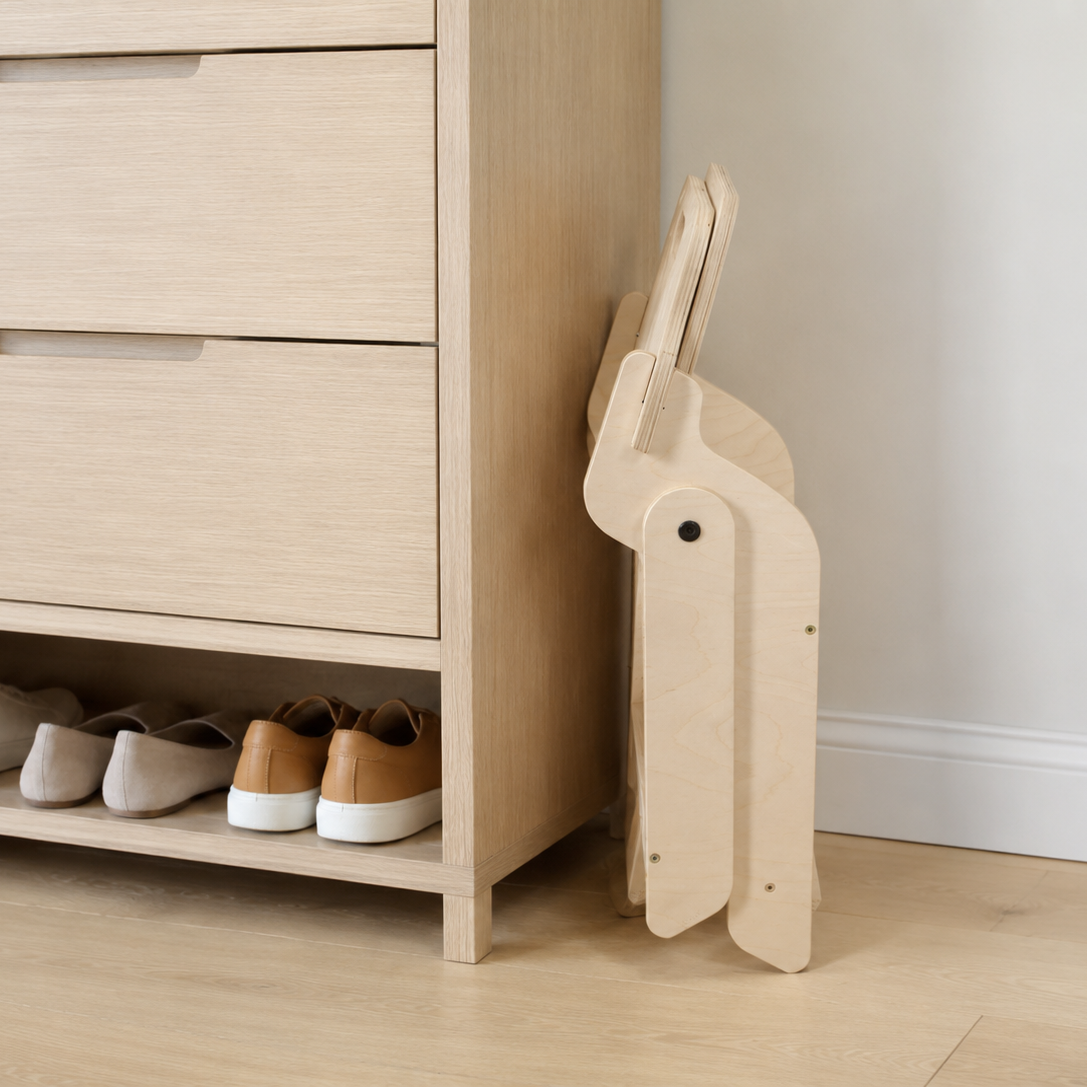 leg&go klappbarer Kinderstuhl mit Rückenlehne, 30 cm Sitzhöhe, passend zum Kinder-Zeichentisch