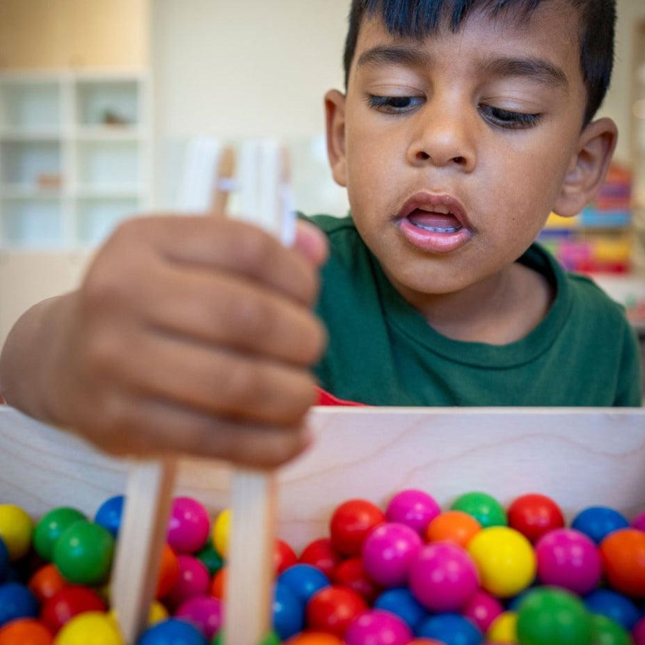 Montessori Steckmosaik mit Holzkugeln - verysuperb