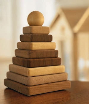 Wooden Story – Quadratische Pyramide | Natur