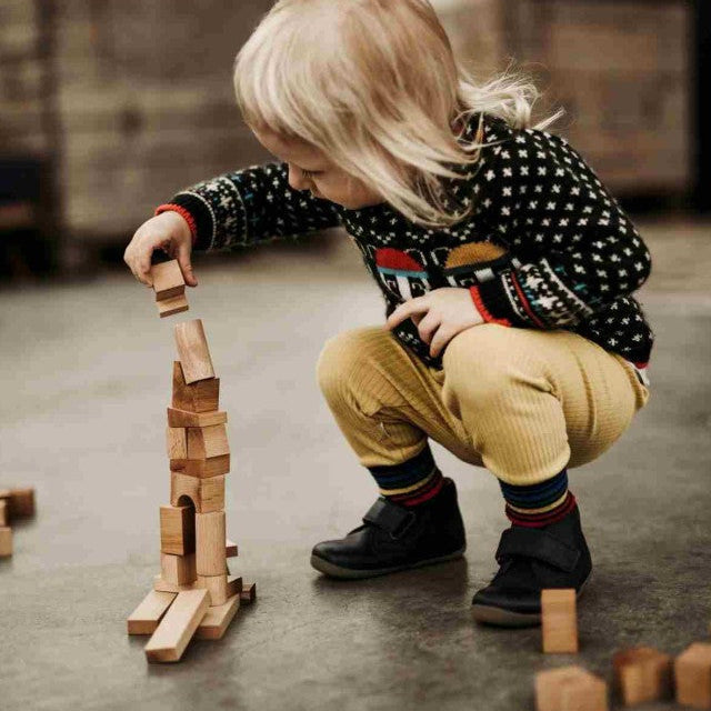 Wooden Story – Turmpuzzle aus Holz | Natur